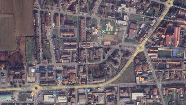 negozio in vendita ad Orzinuovi