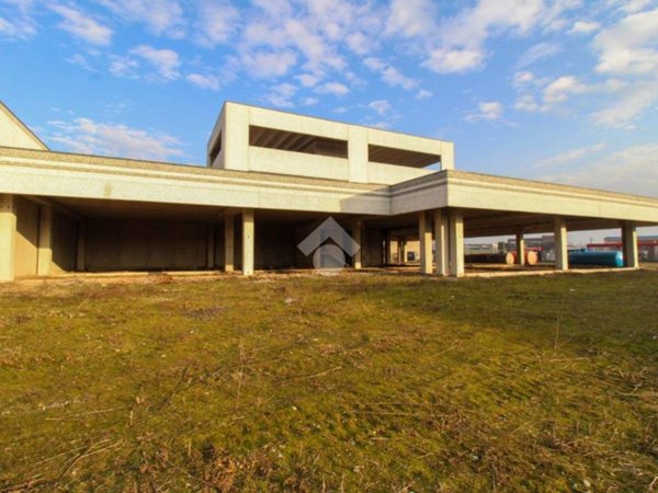 terreno edificabile in vendita ad Orzinuovi