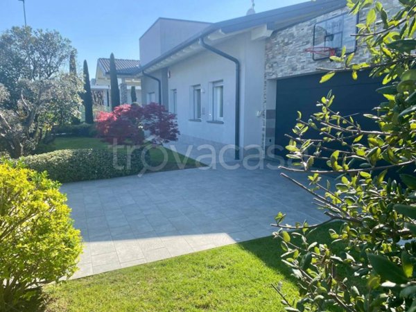casa indipendente in vendita ad Orzinuovi