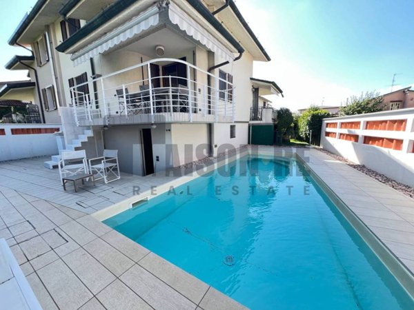 casa indipendente in vendita ad Orzinuovi