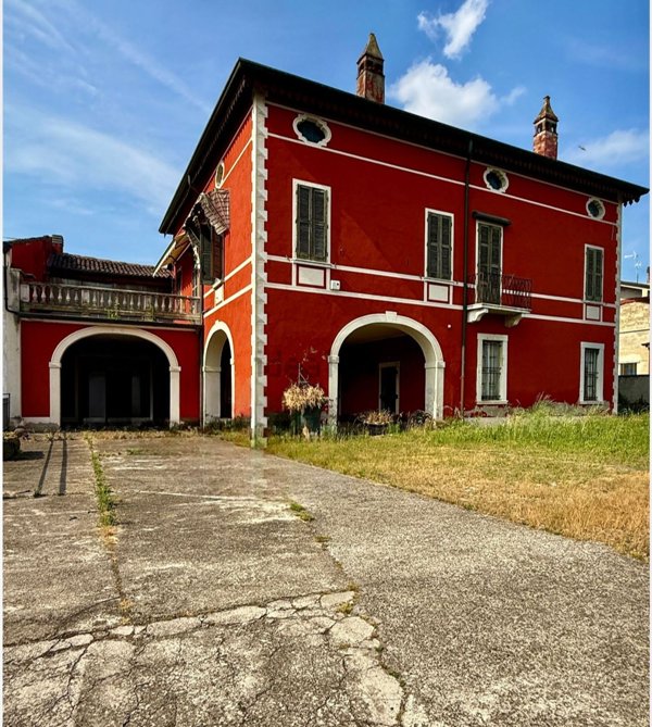 pentavano in vendita ad Orzinuovi