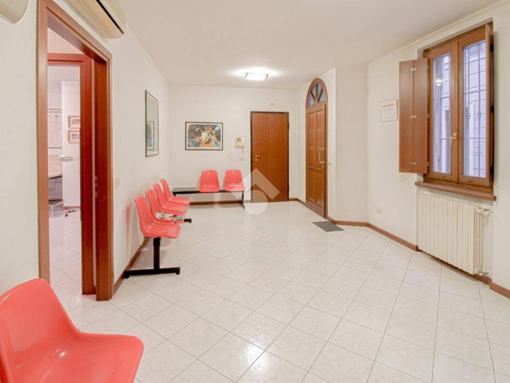 ufficio in vendita ad Orzinuovi