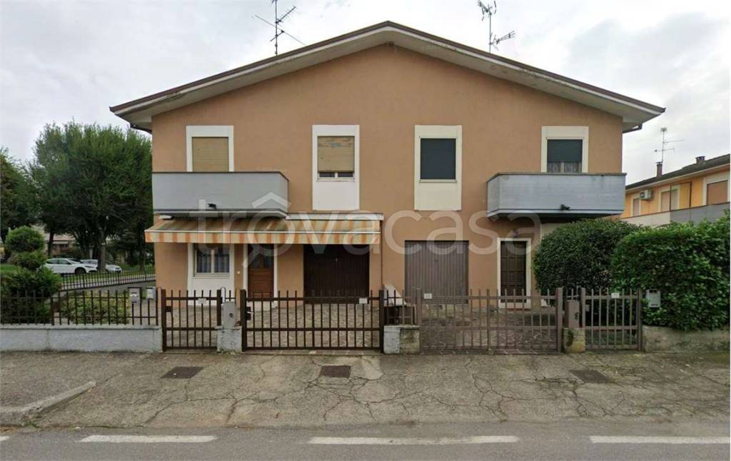 casa indipendente in vendita ad Orzinuovi