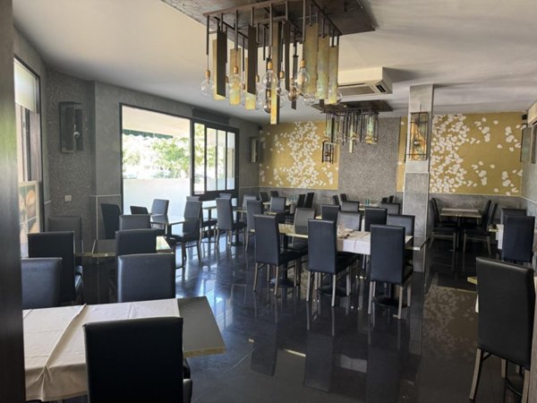 negozio in vendita ad Orzinuovi