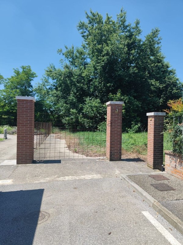 terreno edificabile in vendita ad Orzinuovi in zona Coniolo