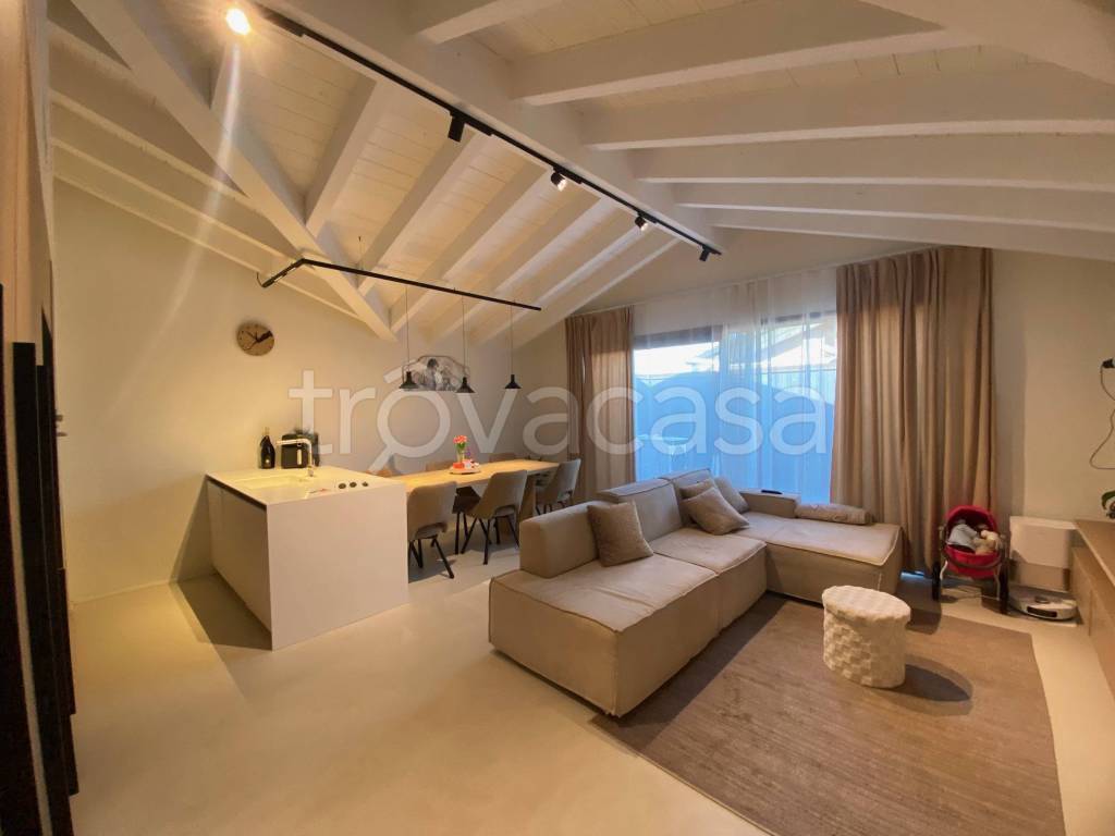 appartamento in vendita ad Orzinuovi