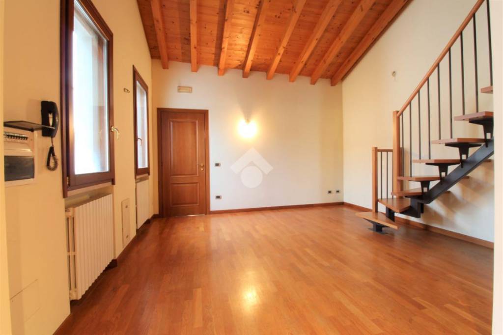 casa indipendente in vendita ad Orzinuovi