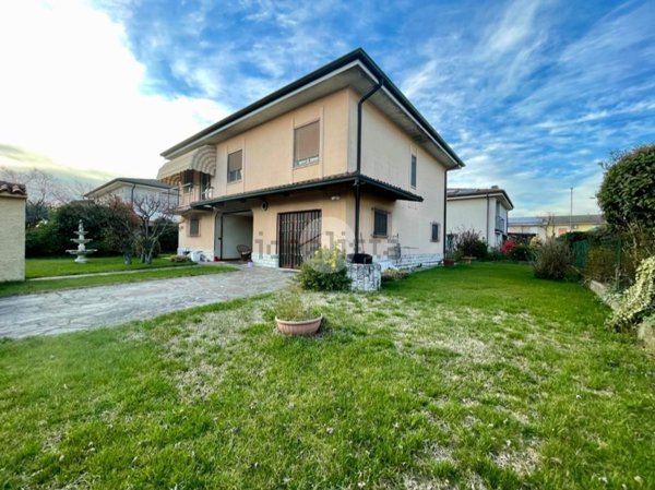 casa indipendente in vendita ad Orzinuovi