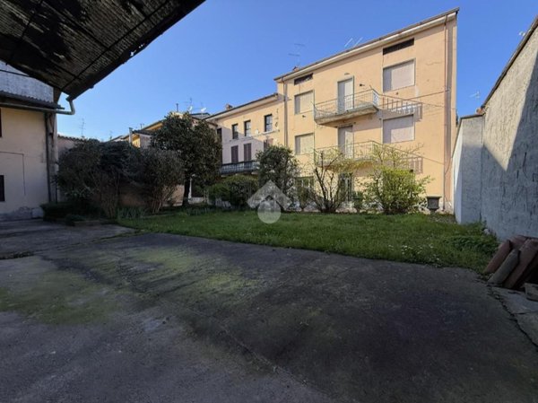 appartamento in vendita ad Orzinuovi