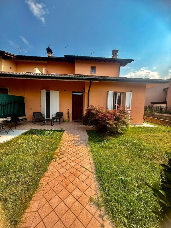 casa indipendente in vendita ad Orzinuovi