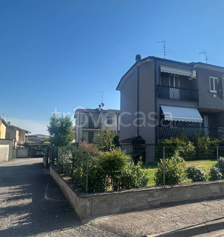 casa indipendente in vendita ad Orzinuovi