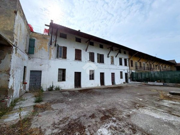 casa indipendente in vendita ad Orzinuovi
