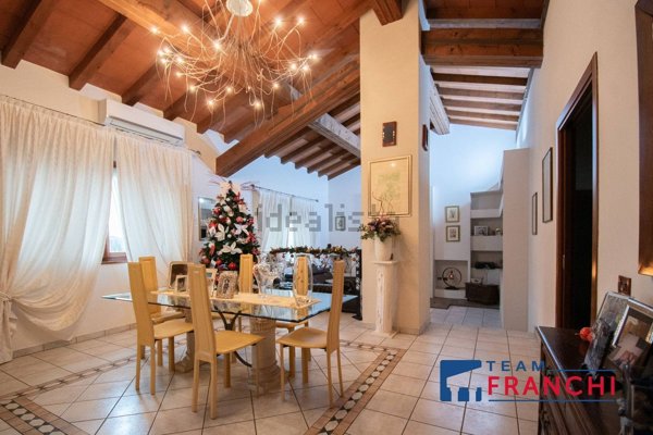 casa indipendente in vendita ad Orzivecchi