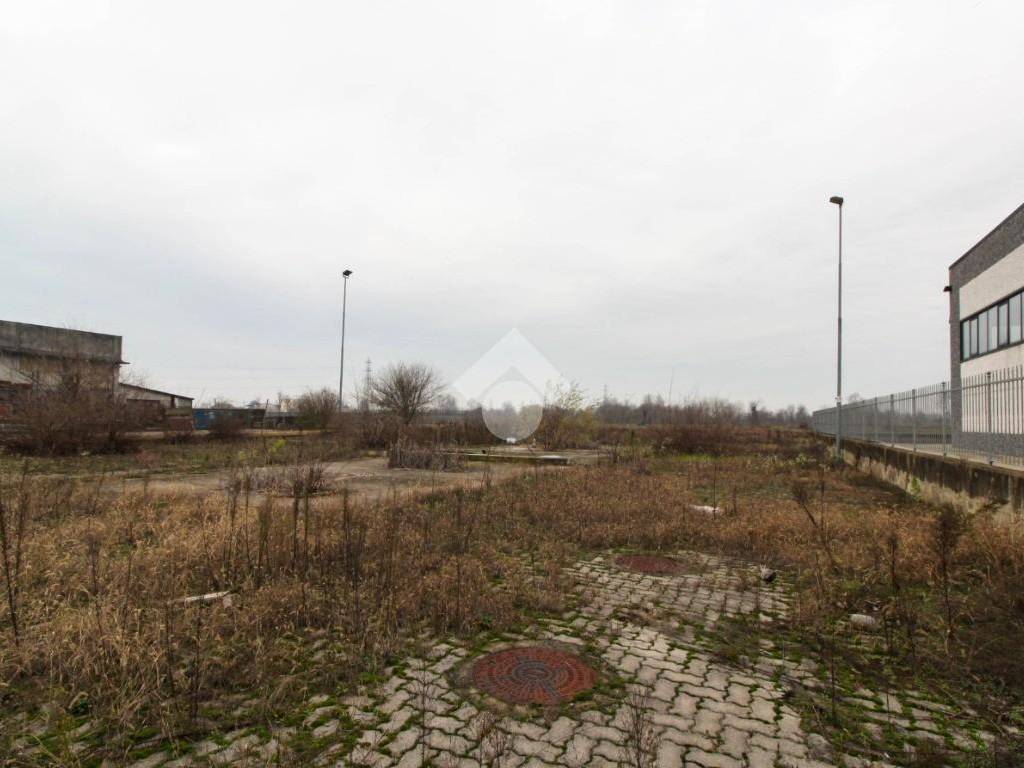 terreno edificabile in vendita ad Orzivecchi