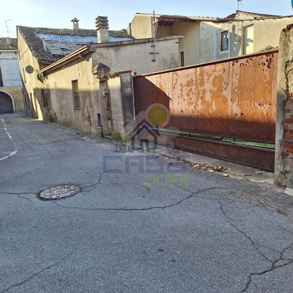 casa indipendente in vendita ad Orzivecchi