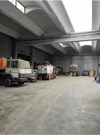 locale commerciale in vendita ad Orzivecchi