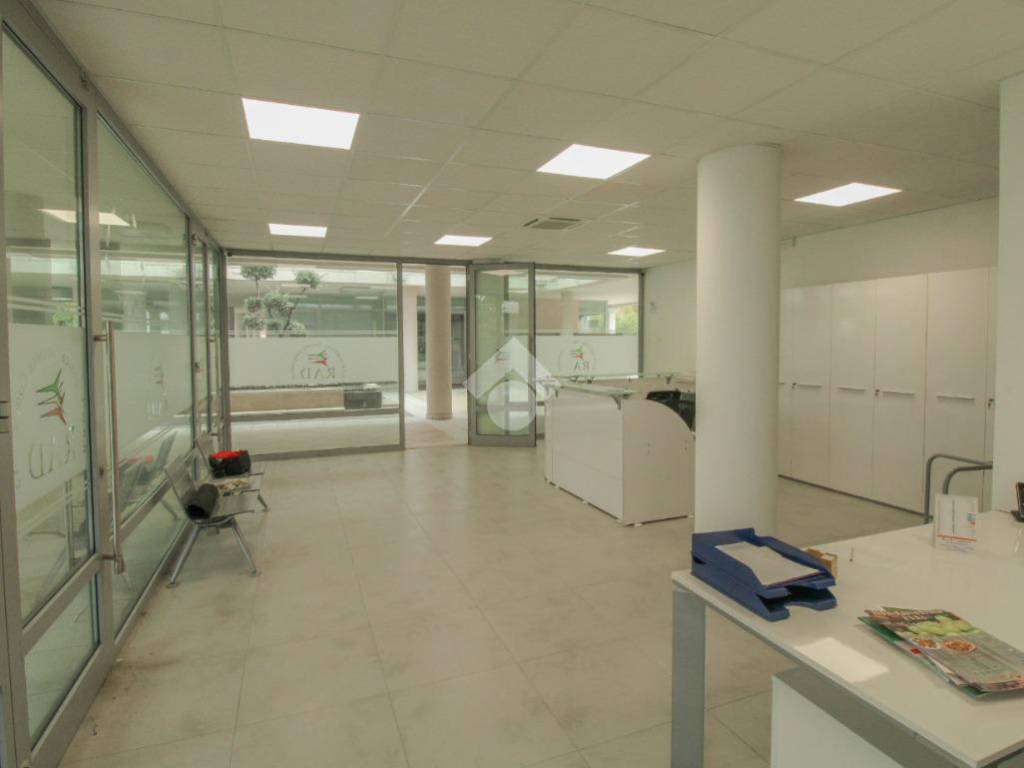ufficio in vendita ad Ospitaletto