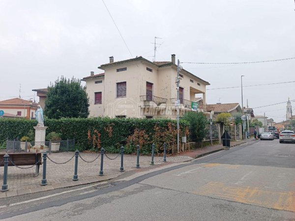 casa indipendente in vendita ad Ospitaletto in zona Centro Storico