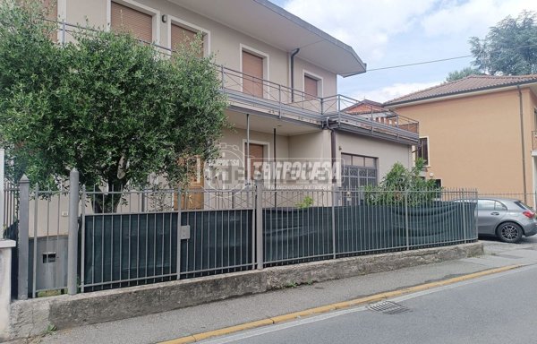 casa semindipendente in vendita ad Ospitaletto