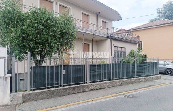 casa semindipendente in vendita ad Ospitaletto