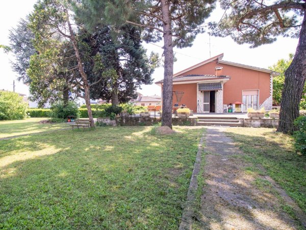 casa indipendente in vendita ad Ospitaletto in zona Centro Storico