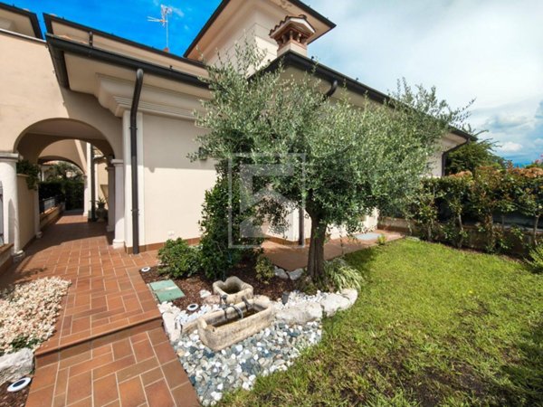 casa indipendente in vendita ad Ospitaletto