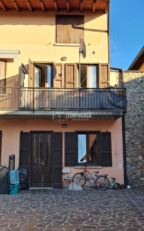 casa indipendente in vendita ad Ospitaletto in zona Centro Storico