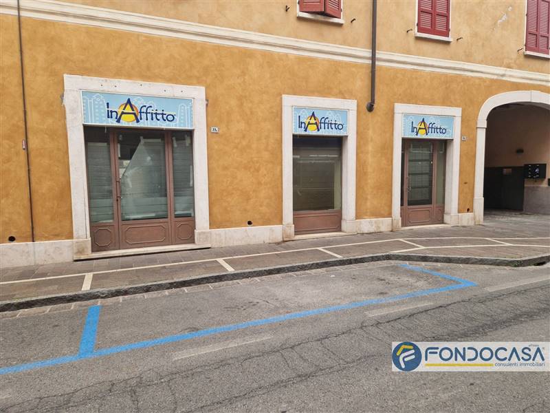 ufficio in vendita ad Ospitaletto in zona Centro Storico