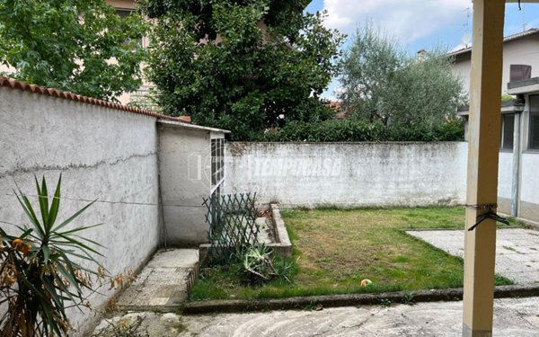 casa indipendente in vendita ad Ospitaletto in zona Centro Storico