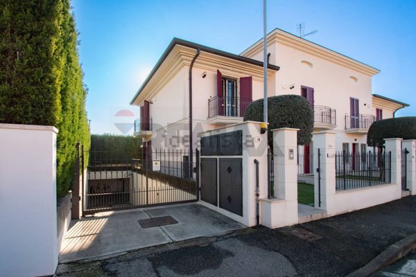 casa indipendente in vendita ad Ospitaletto