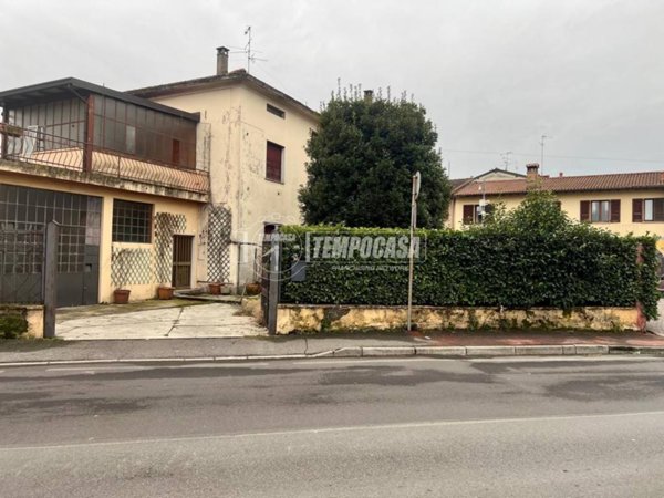 casa indipendente in vendita ad Ospitaletto
