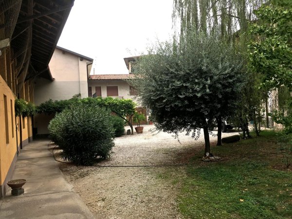 casa indipendente in vendita ad Ospitaletto in zona Centro Storico