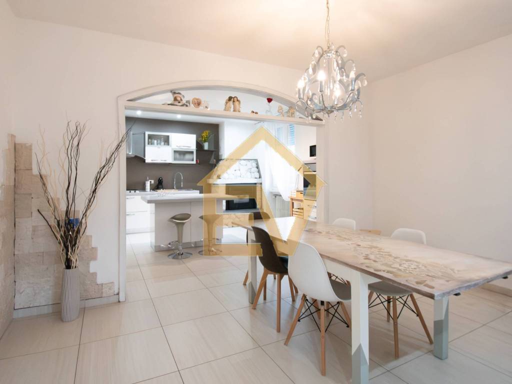 appartamento in vendita ad Ospitaletto in zona Centro Storico