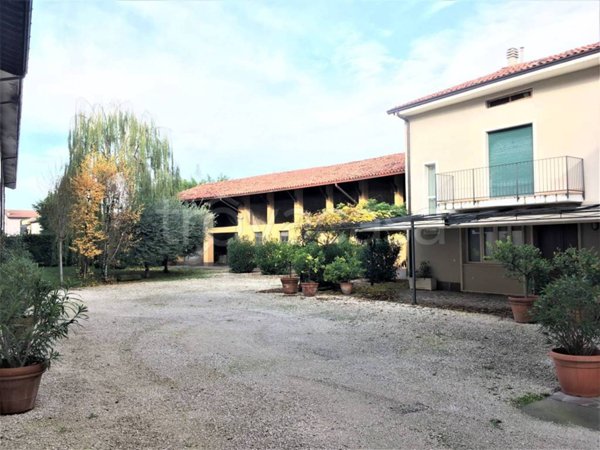 casa indipendente in vendita ad Ospitaletto in zona Centro Storico