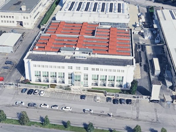 locale commerciale in vendita ad Ospitaletto