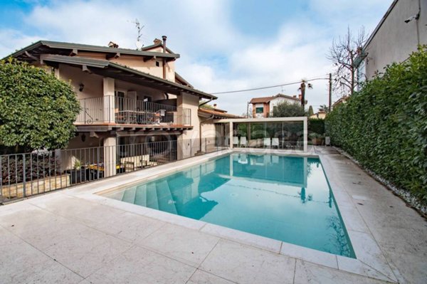 casa indipendente in vendita ad Ospitaletto in zona Centro Storico