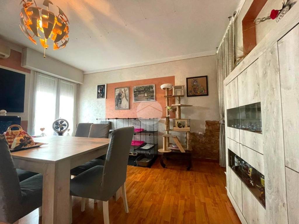 appartamento in vendita ad Ospitaletto in zona Centro Storico