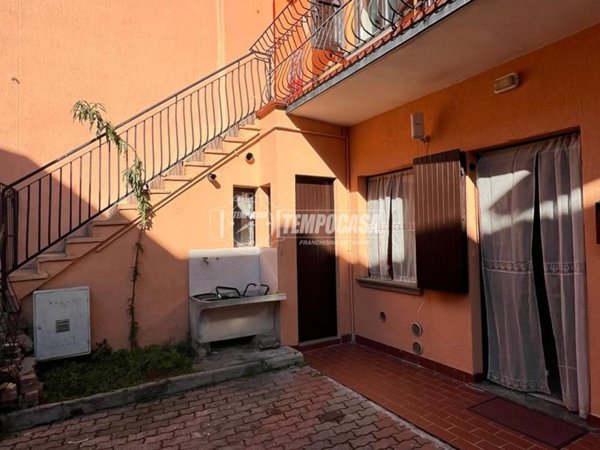 casa indipendente in vendita ad Ospitaletto in zona Centro Storico