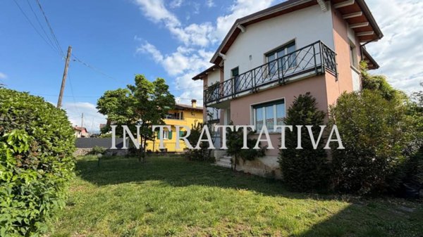 casa indipendente in vendita ad Ospitaletto in zona Centro Storico