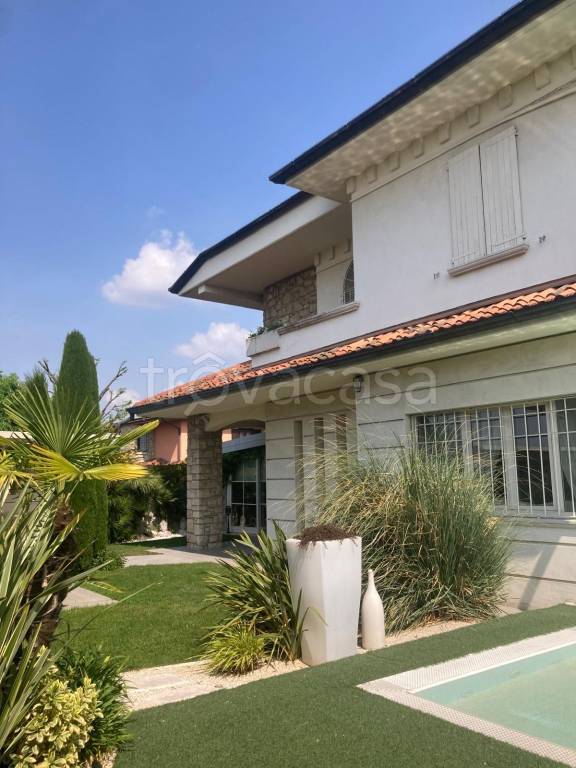 casa indipendente in vendita ad Ospitaletto in zona Centro Storico