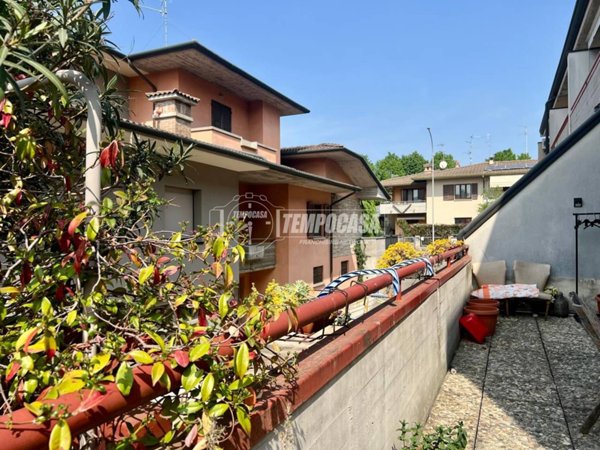casa indipendente in vendita ad Ospitaletto in zona Centro Storico