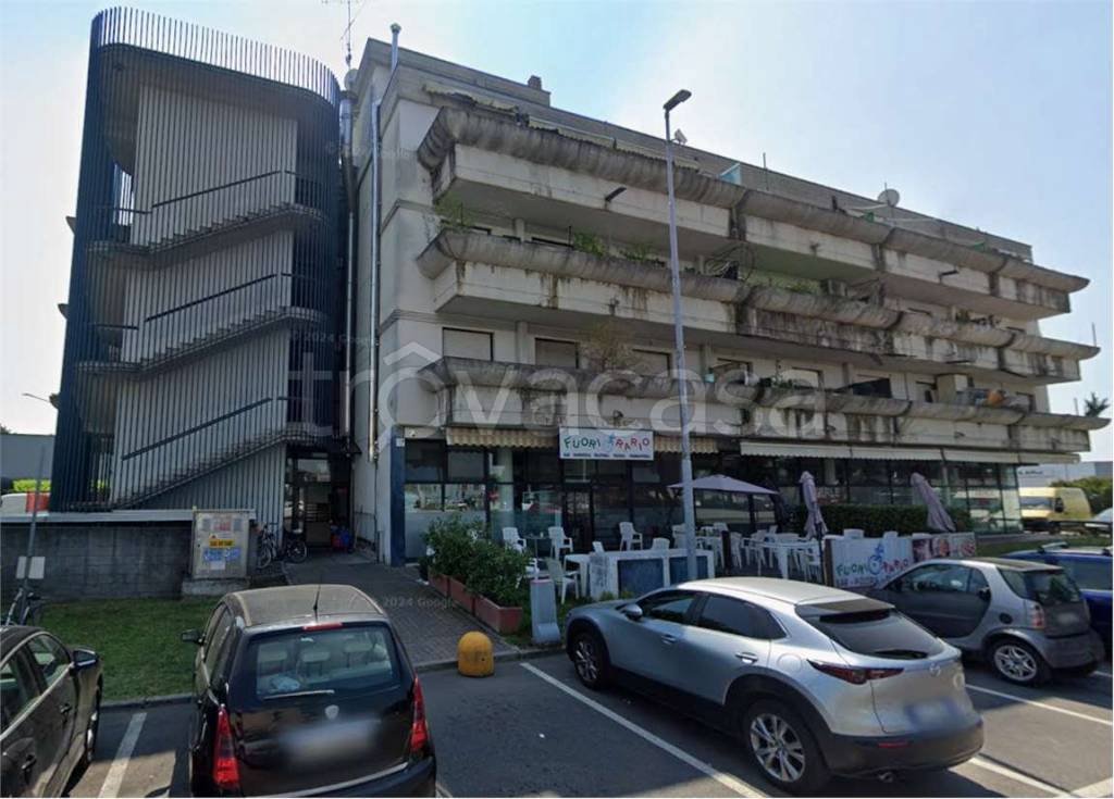 ufficio in vendita ad Ospitaletto in zona Centro Storico