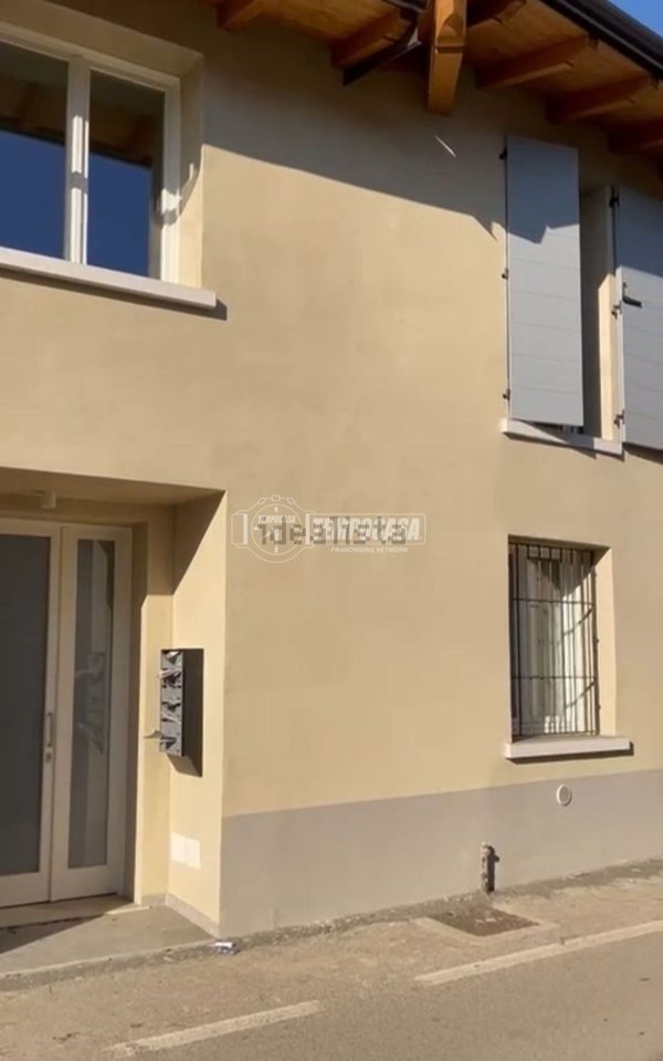 appartamento in vendita ad Ospitaletto in zona Centro Storico