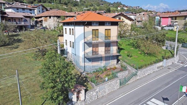 appartamento in vendita ad Ossimo