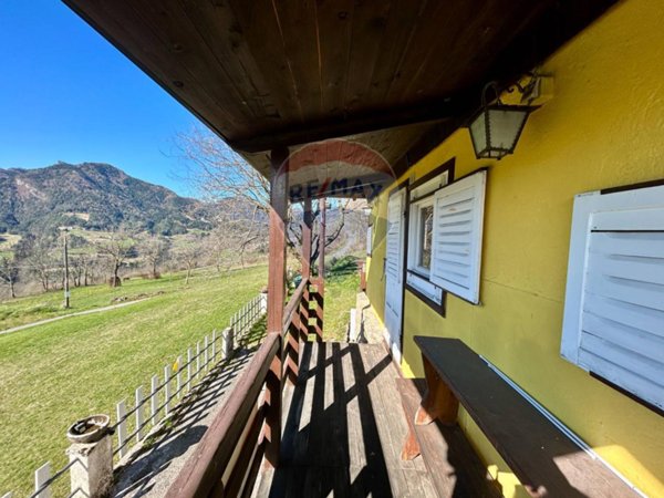 casa indipendente in vendita ad Ossimo