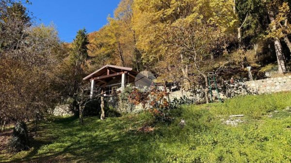 casa indipendente in vendita ad Ossimo