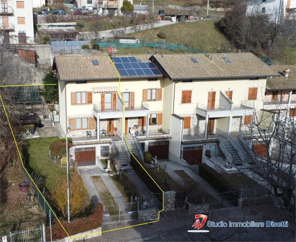 casa indipendente in vendita ad Ossimo