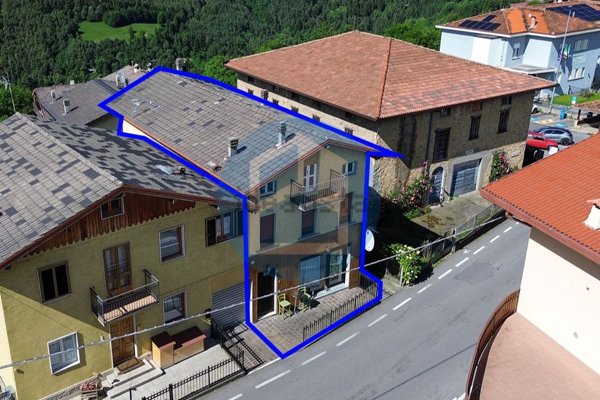 casa indipendente in vendita ad Ossimo
