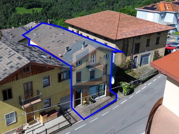 negozio in vendita ad Ossimo