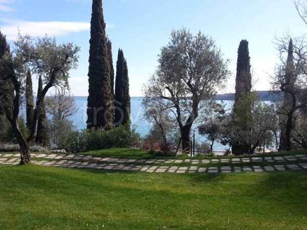 villa in vendita a Padenghe sul Garda